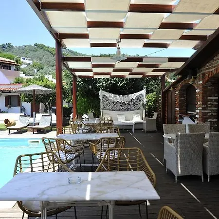 Yalis Achladies (Skiathos)